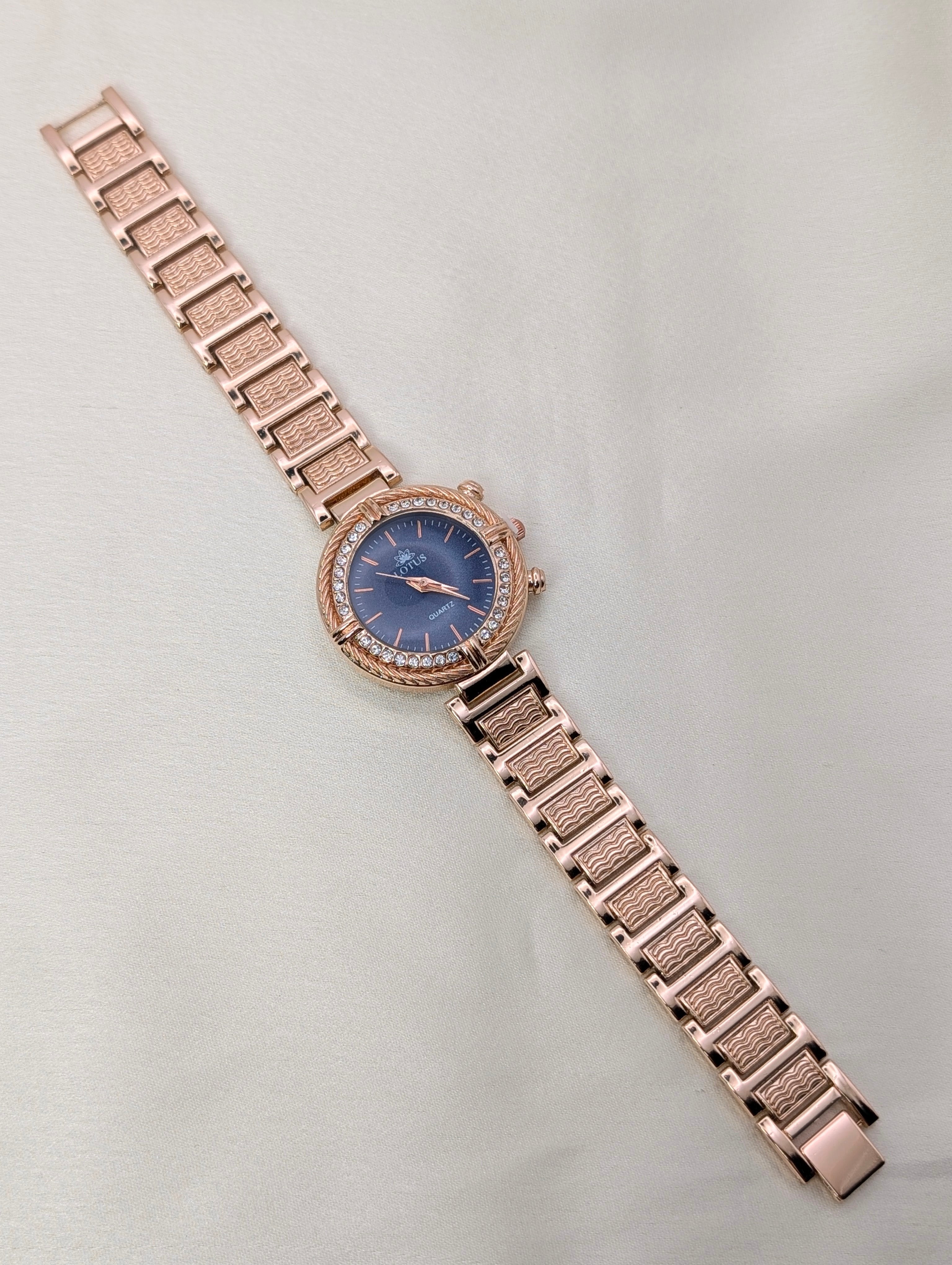 Gleaming Rose Gold Diamond Women’s Watch