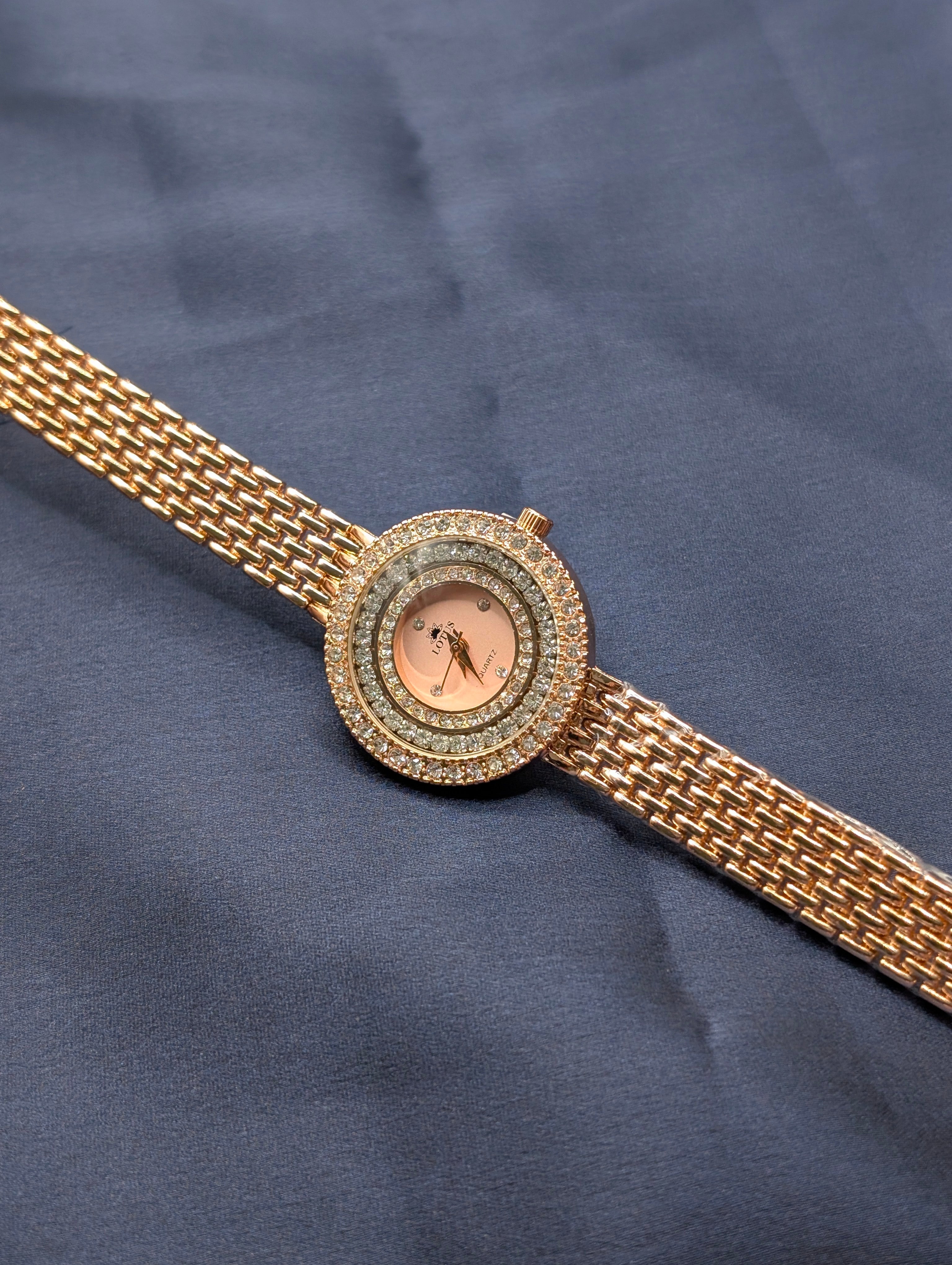 Luxury Women's Rose Gold Crystal Watch