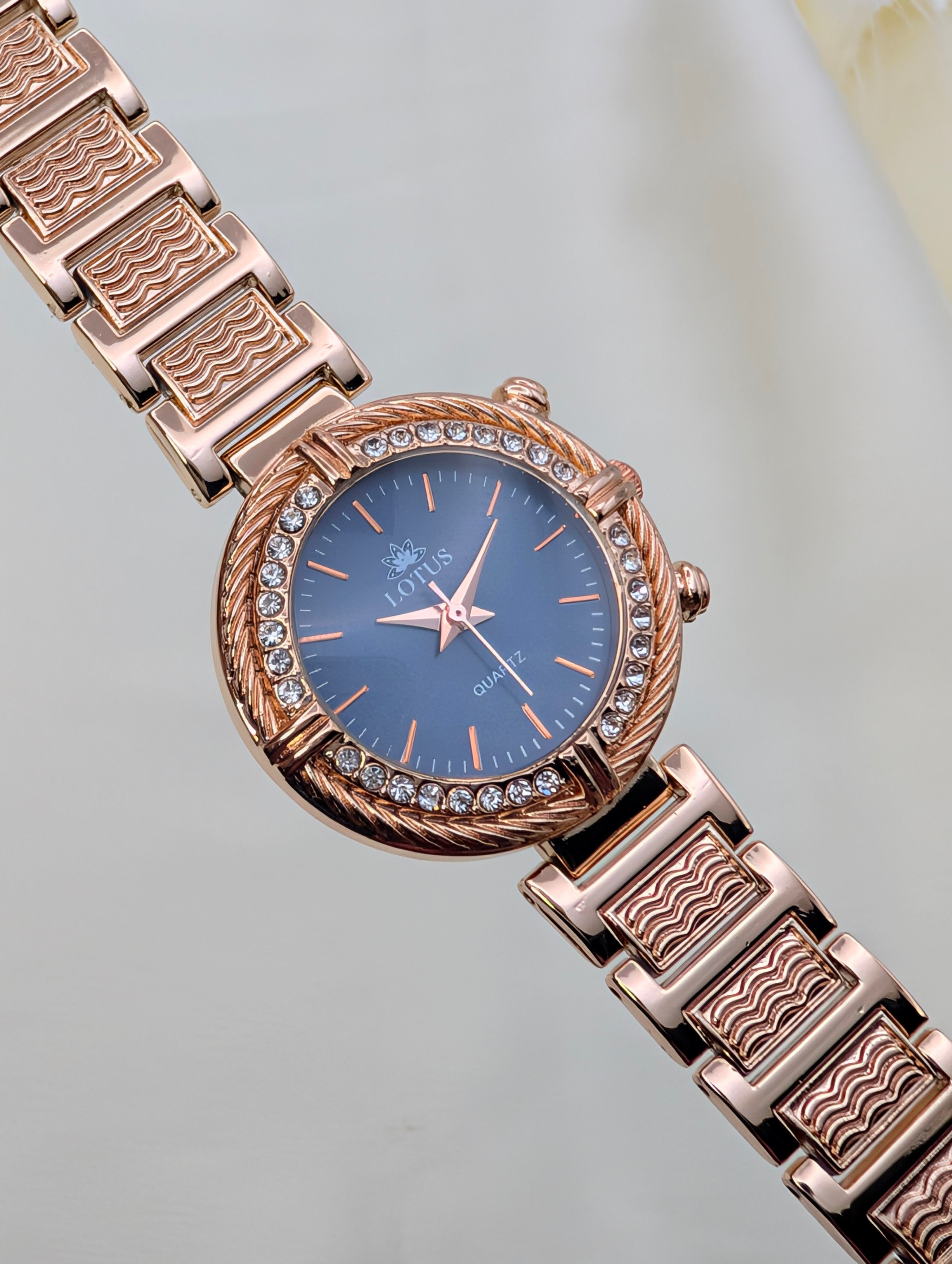 Gleaming Rose Gold Diamond Women’s Watch