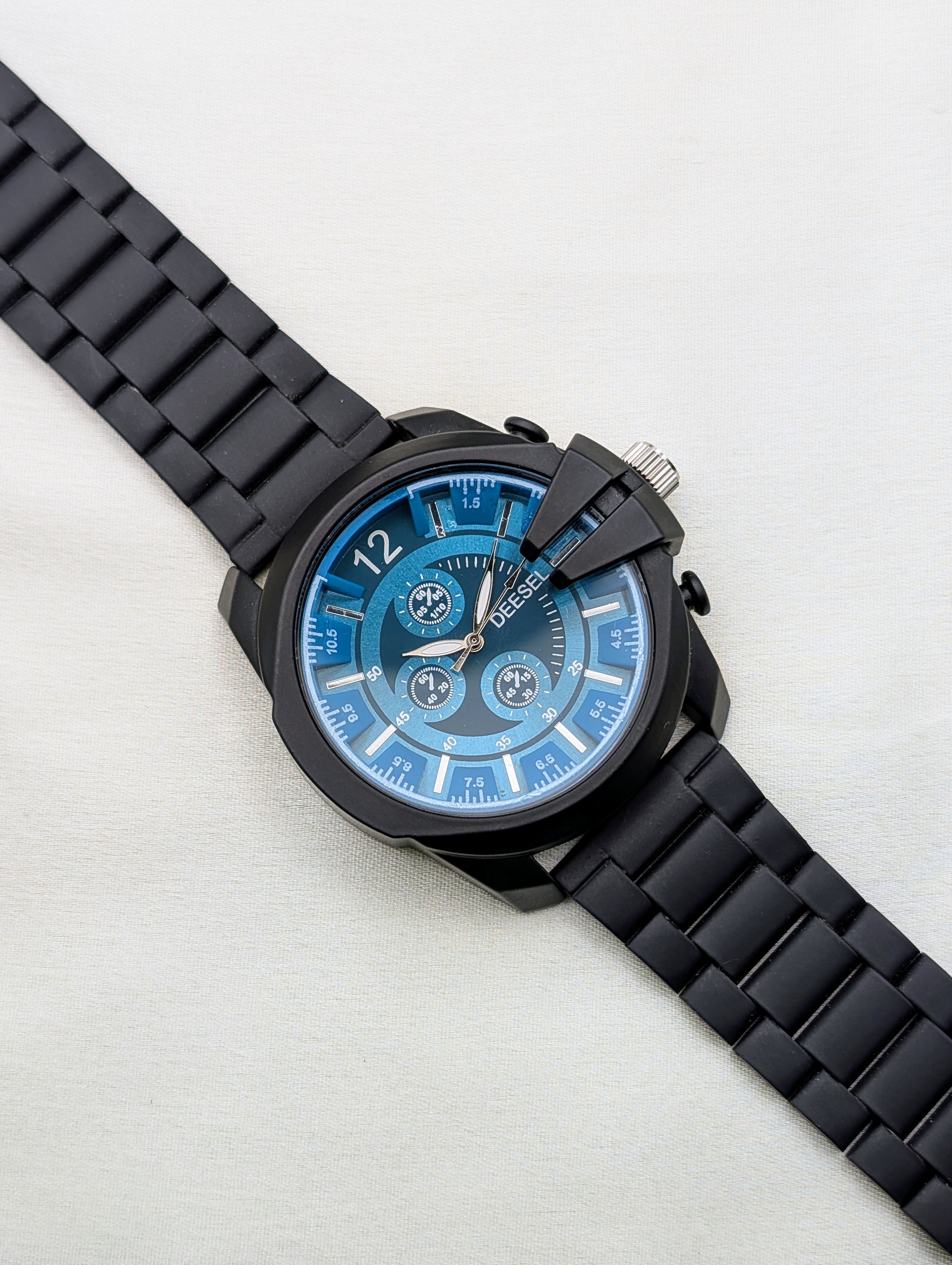 Matte Black Chronograph Watch with Bold Dial