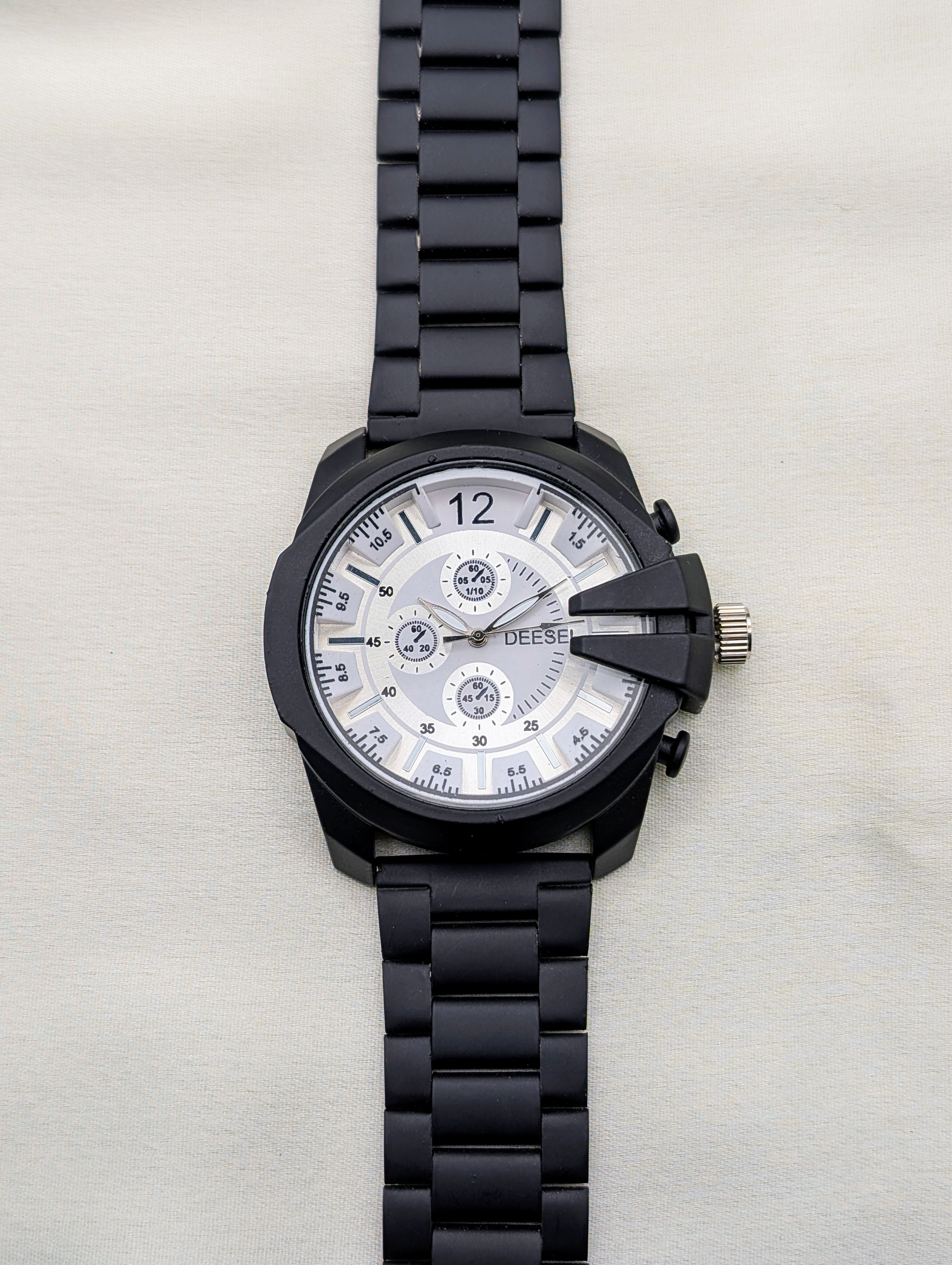 Matte Black Chronograph Watch with Bold Dial