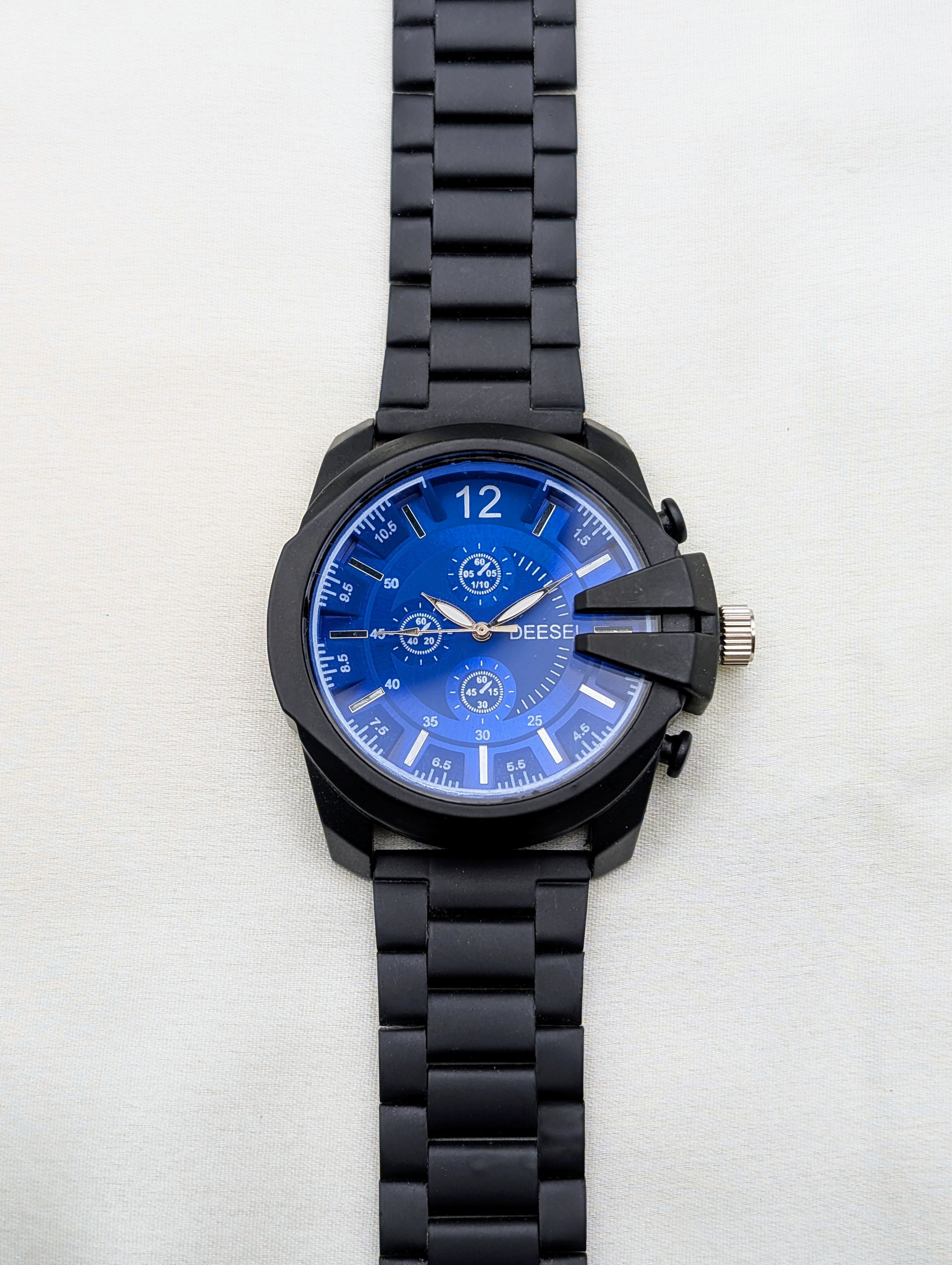 Matte Black Chronograph Watch with Bold Dial