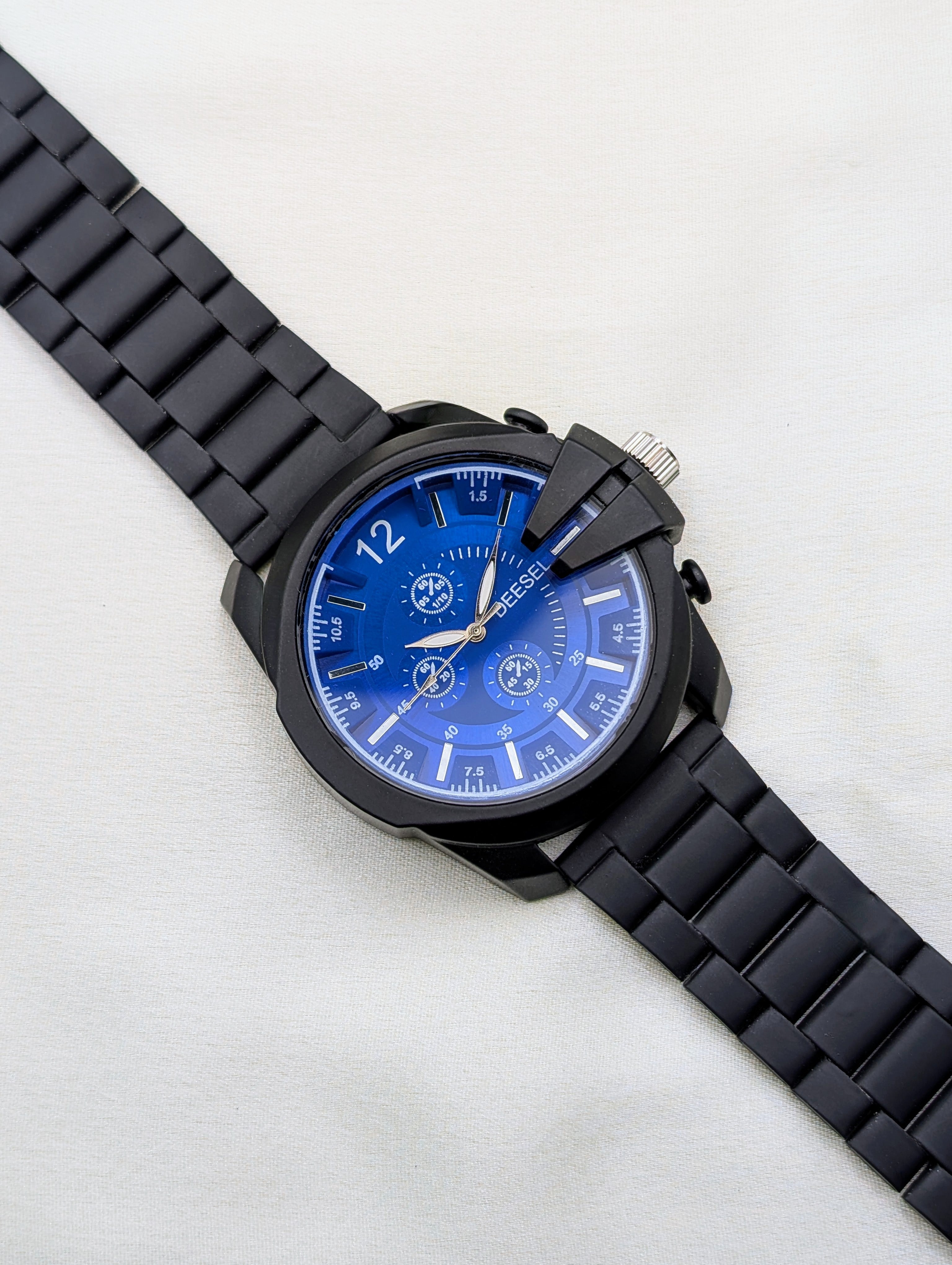 Matte Black Chronograph Watch with Bold Dial