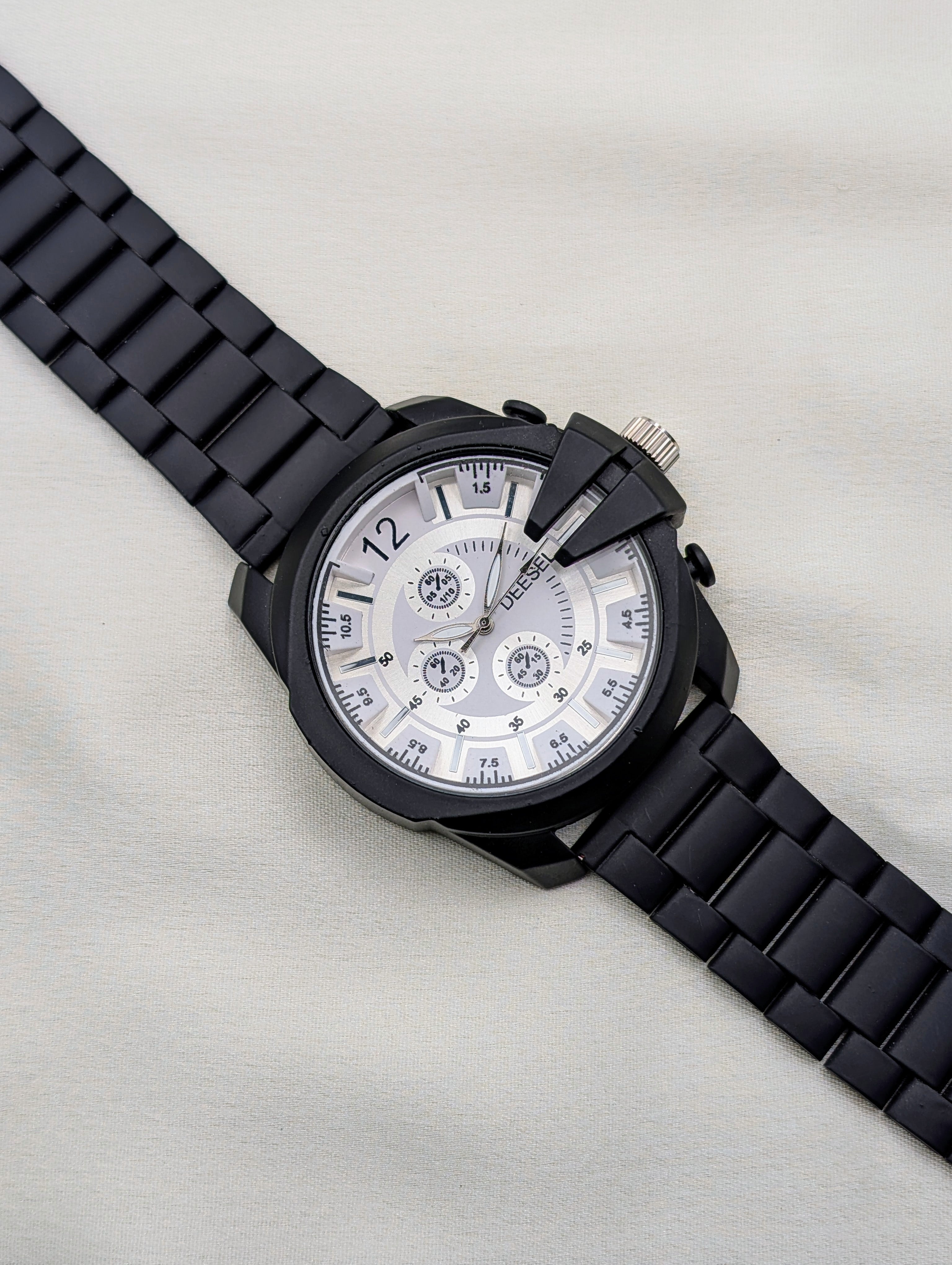 Matte Black Chronograph Watch with Bold Dial