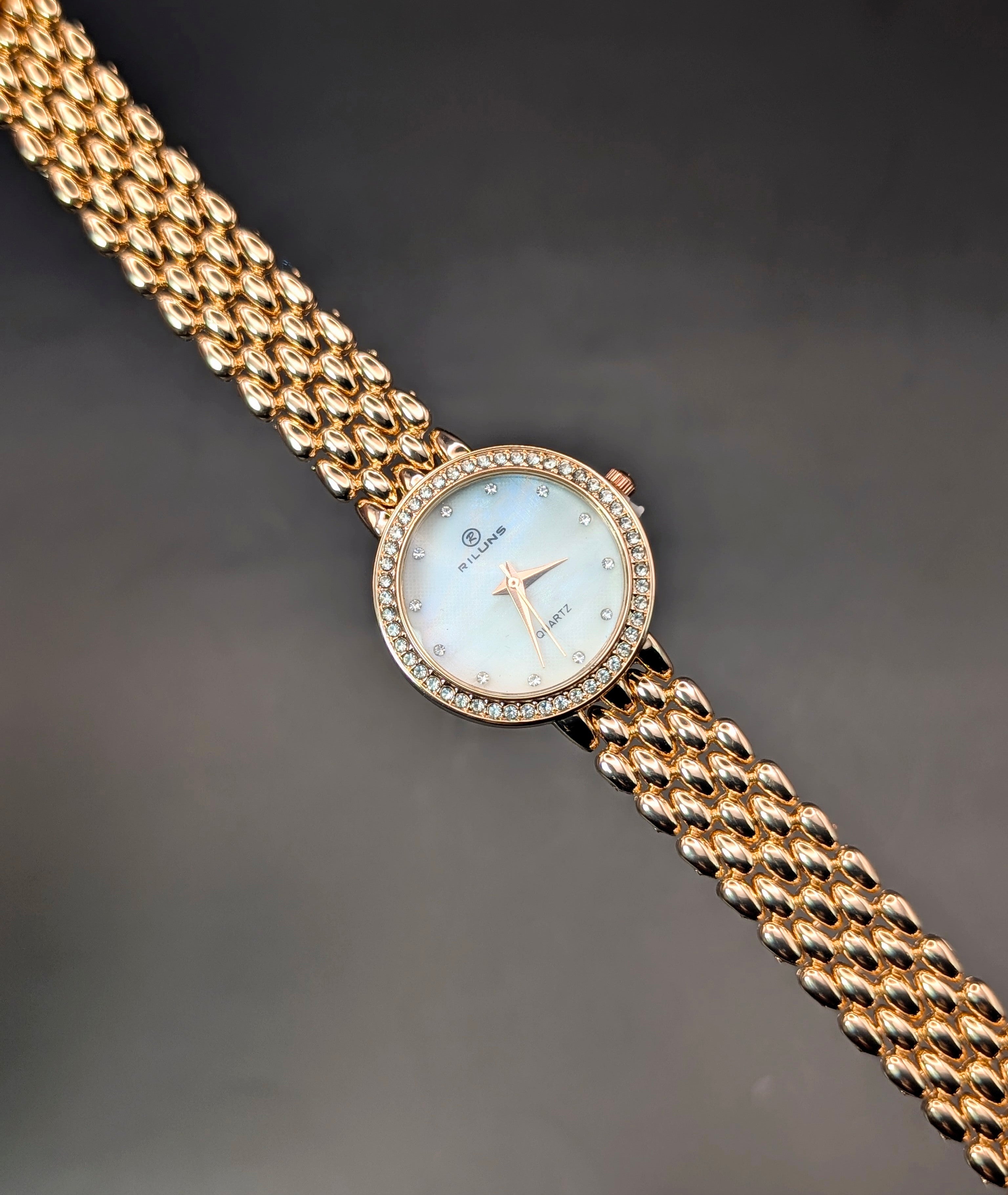 Elegant Gold Crystal Quartz Women's Watch
