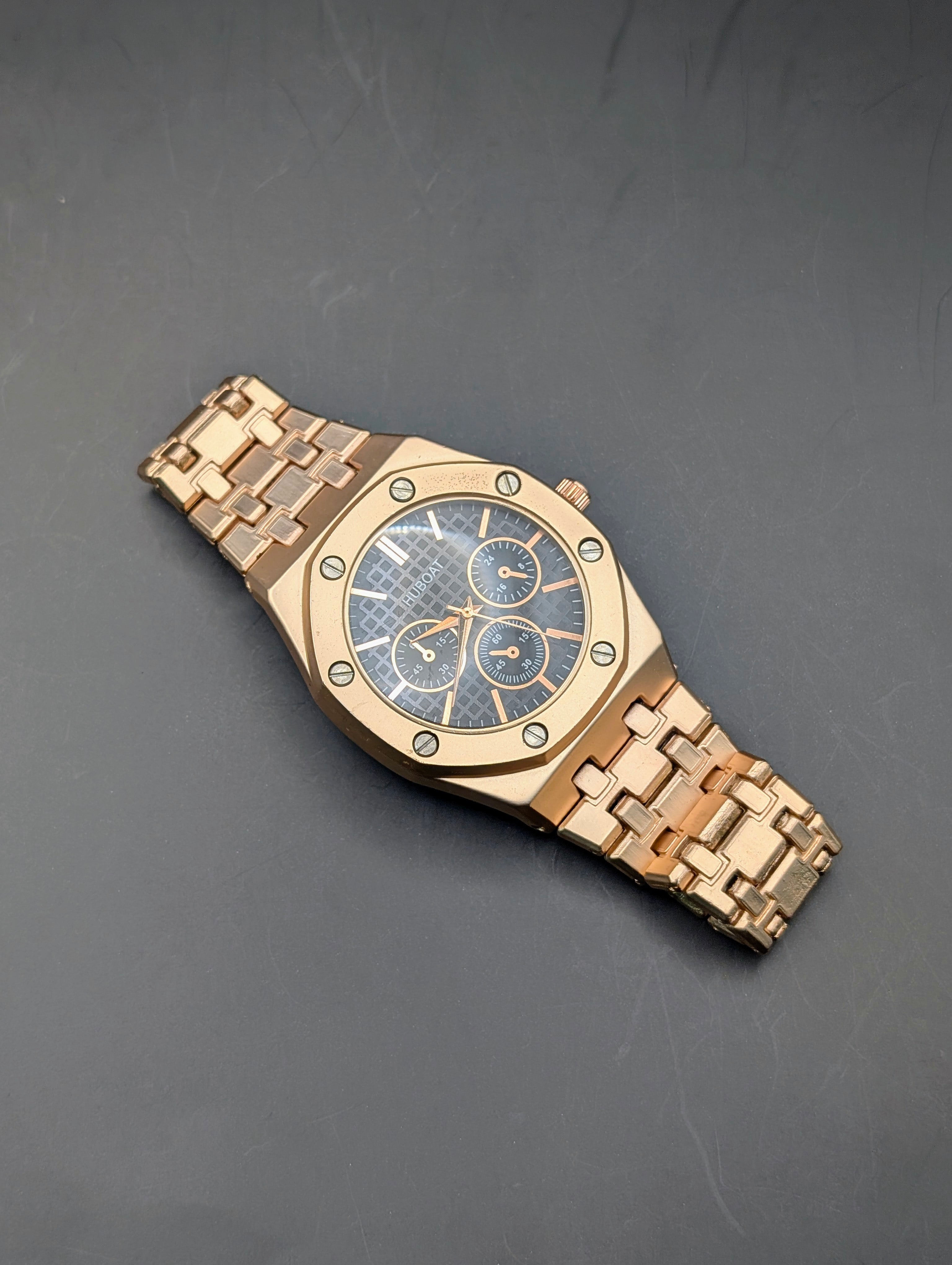 Luxury Gold Chronograph Watch