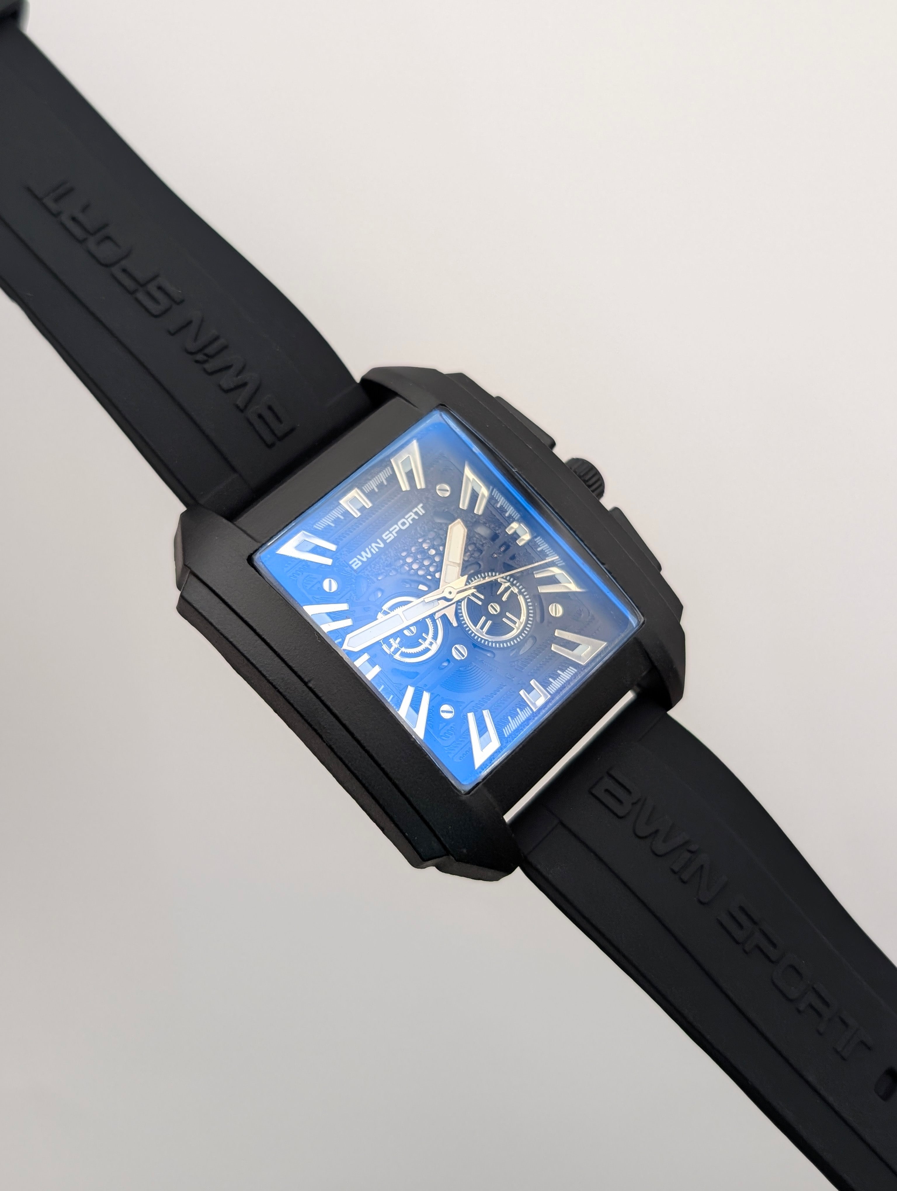 Modern Skeleton Analog Watch