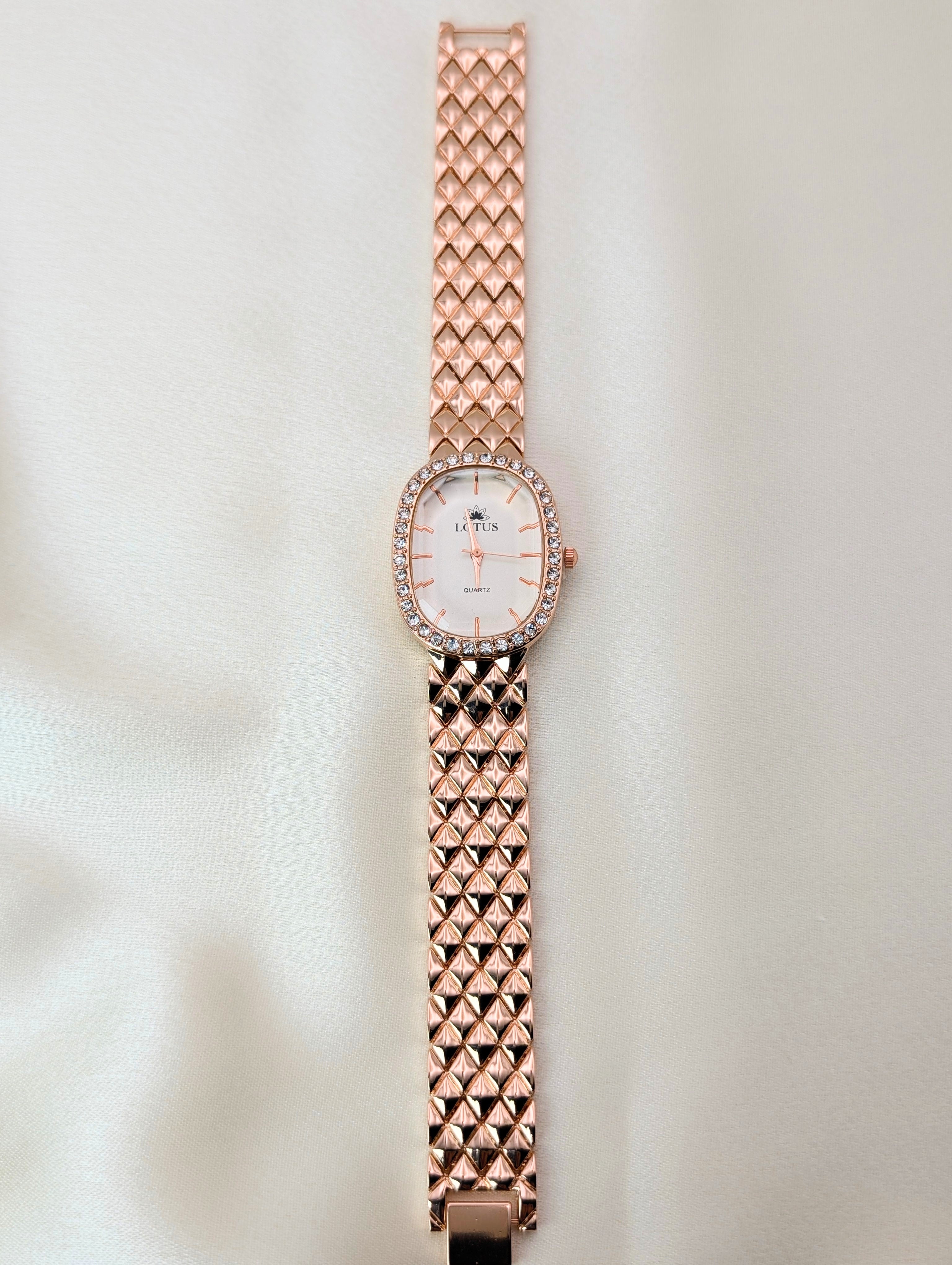Elegant Oval Lotus Watch with Embossed Rose Gold Band For Women