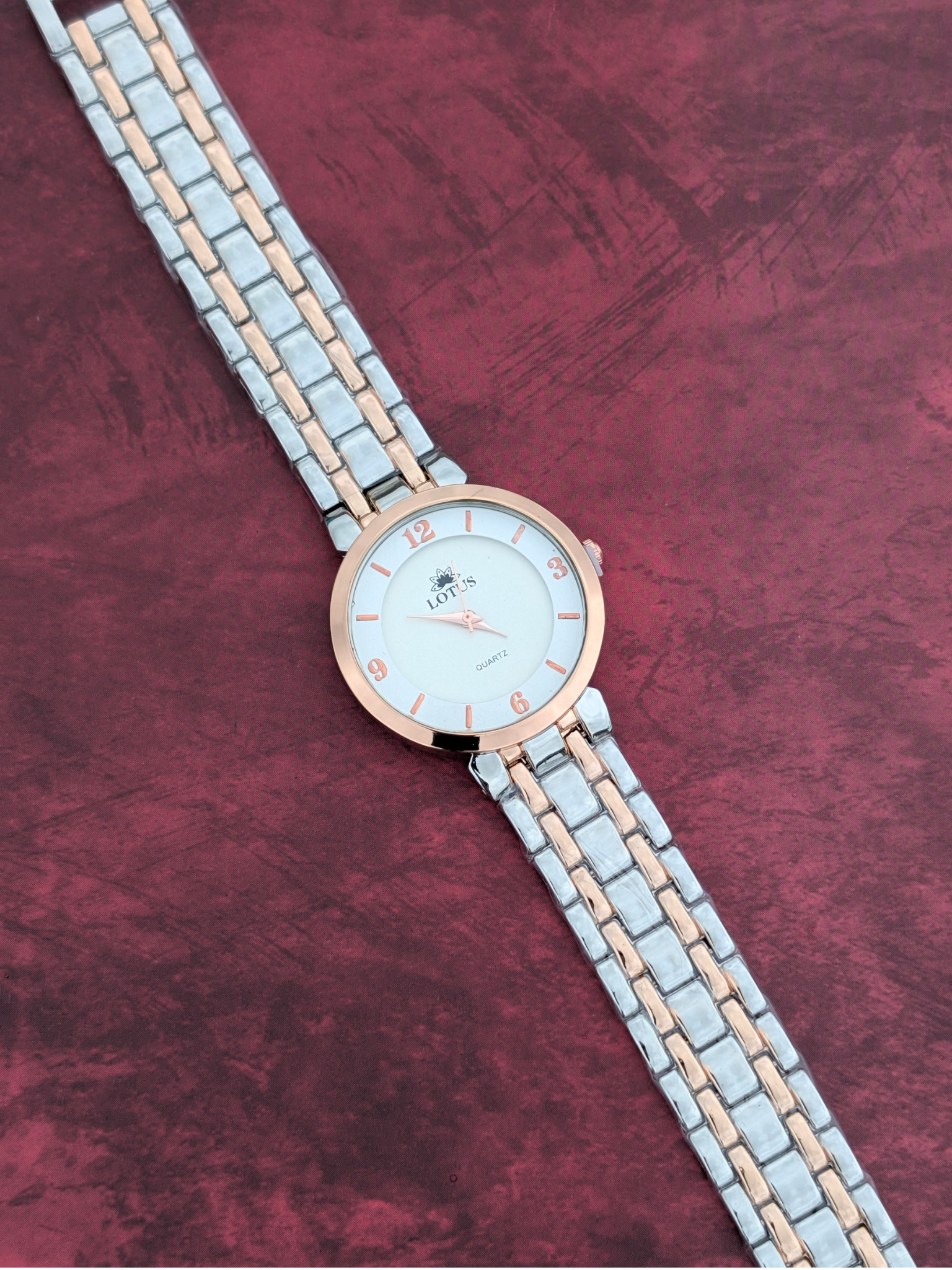 Women's Elegant Two-Tone Watch – Lotus White Dial