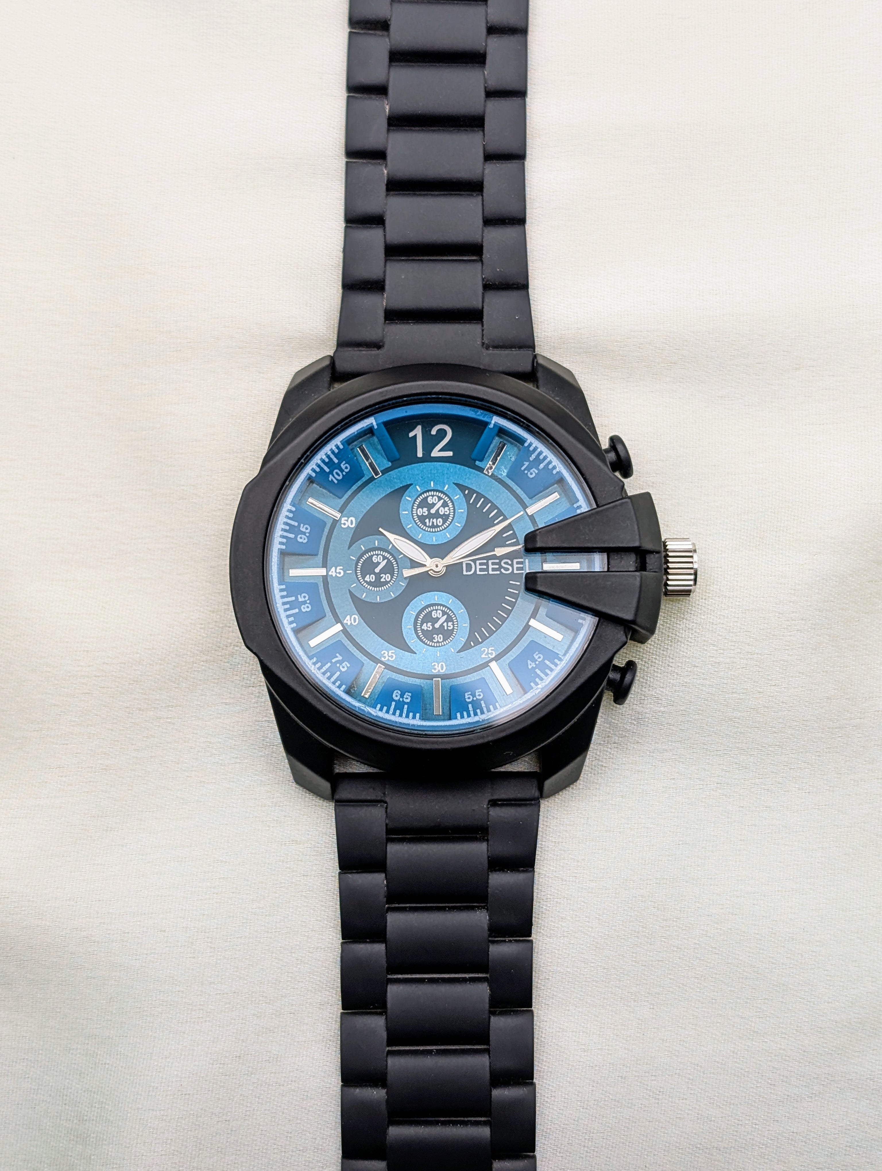 Matte Black Chronograph Watch with Bold Dial