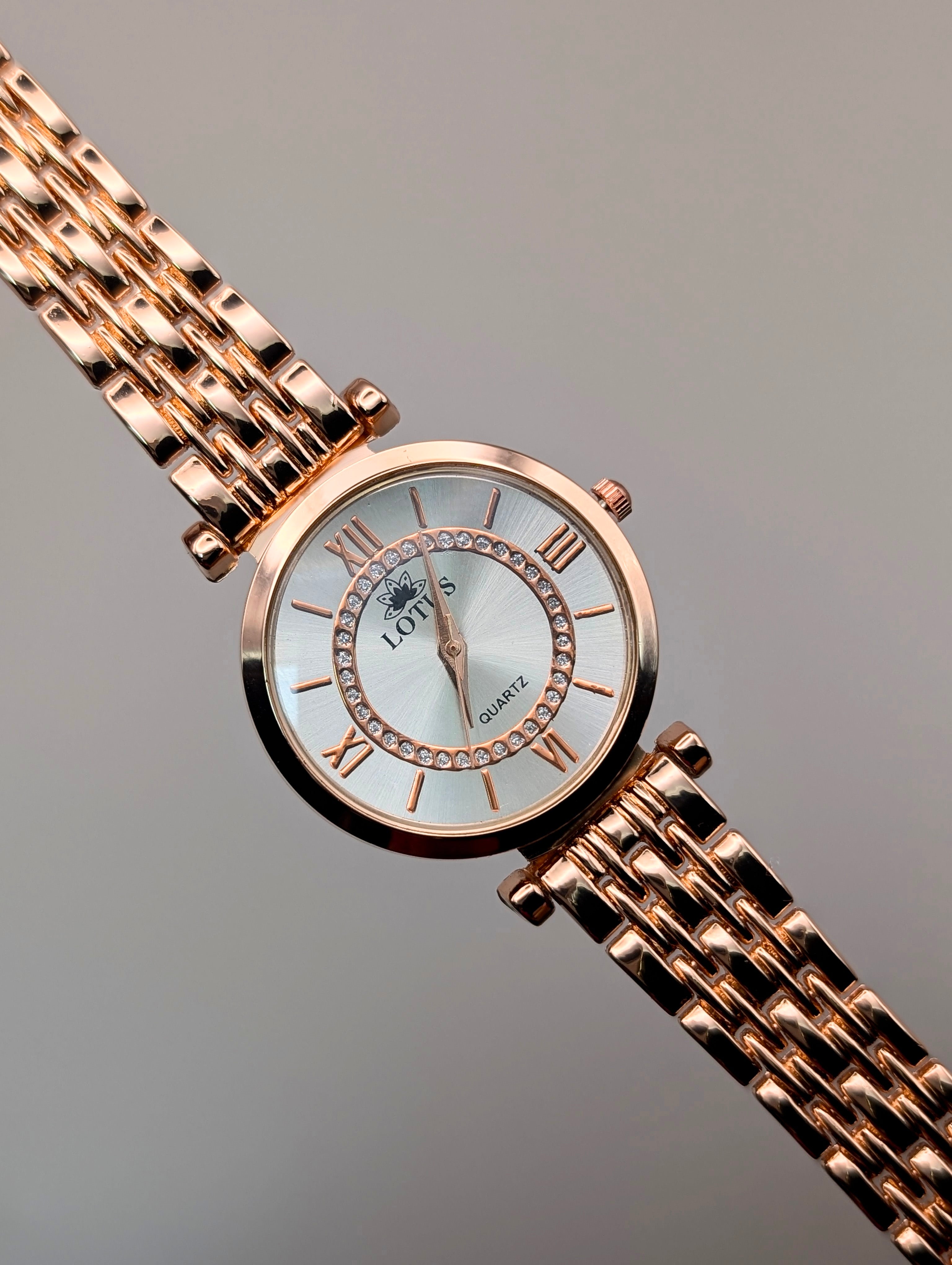 Rose Gold Elegance Timepiece